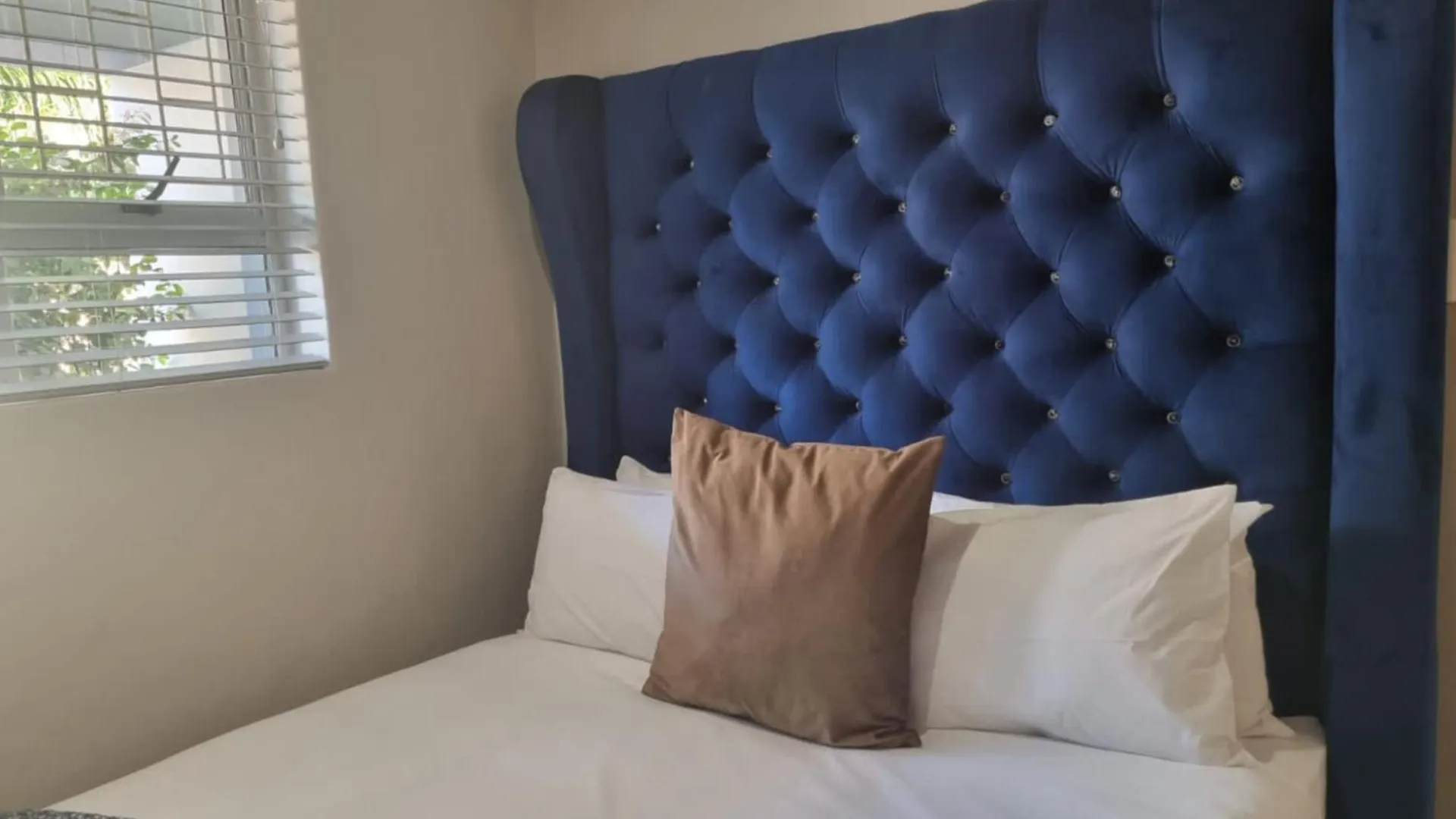 Guest house 18Onkuruman Port Elizabeth